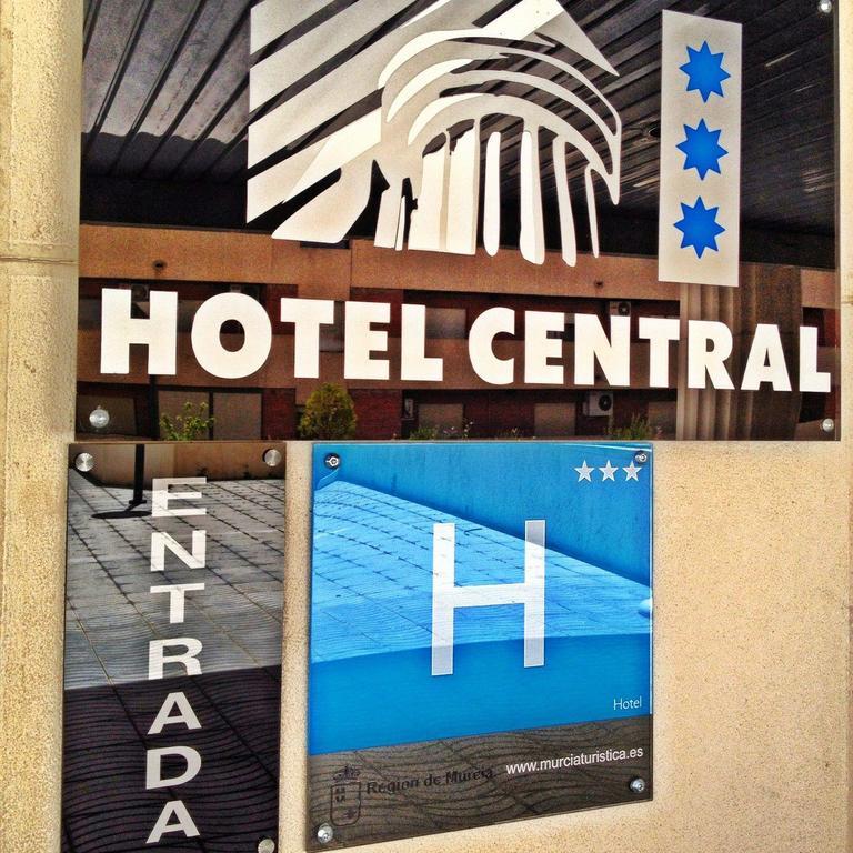 Hotel Central Caravaca كارافاكا دي لا كروز المظهر الخارجي الصورة